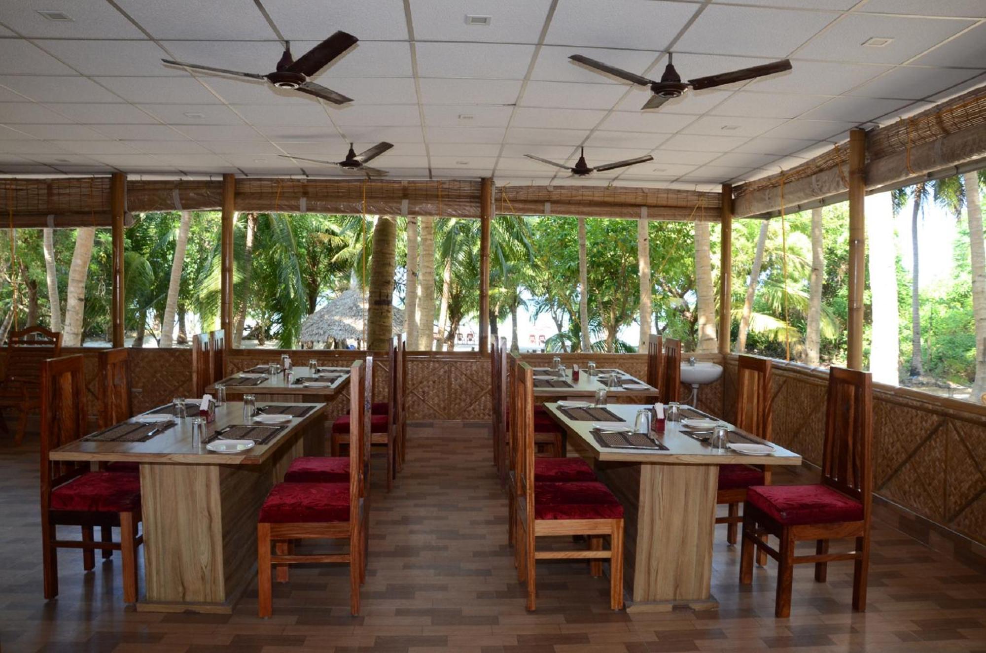 Coconhuts Beach Resort Lakshmanpur Kültér fotó