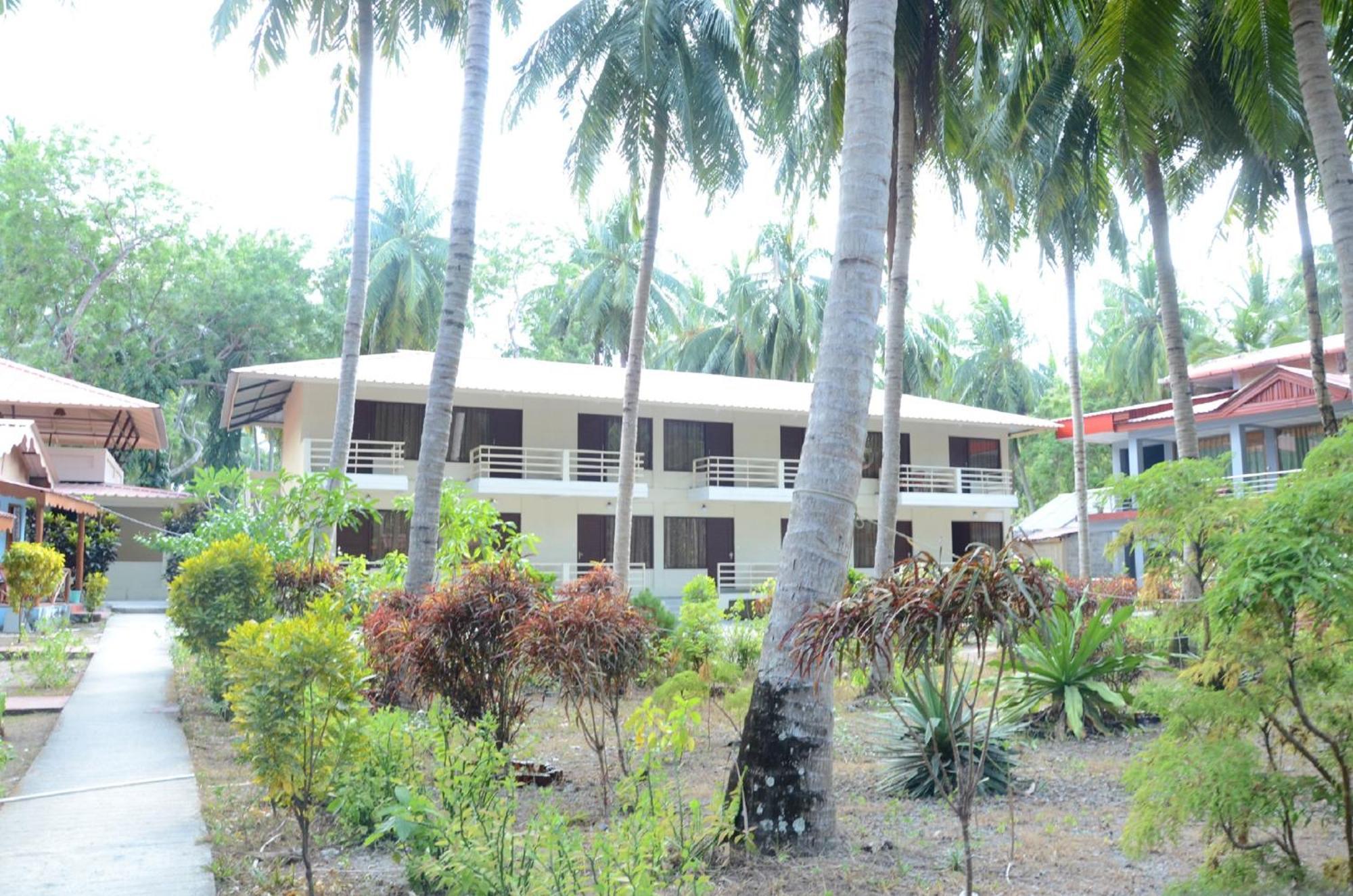 Coconhuts Beach Resort Lakshmanpur Kültér fotó